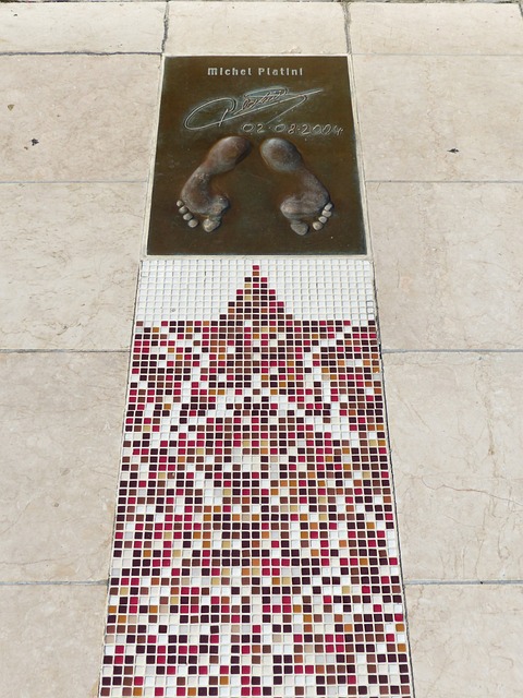 对自己的核 对自己的核